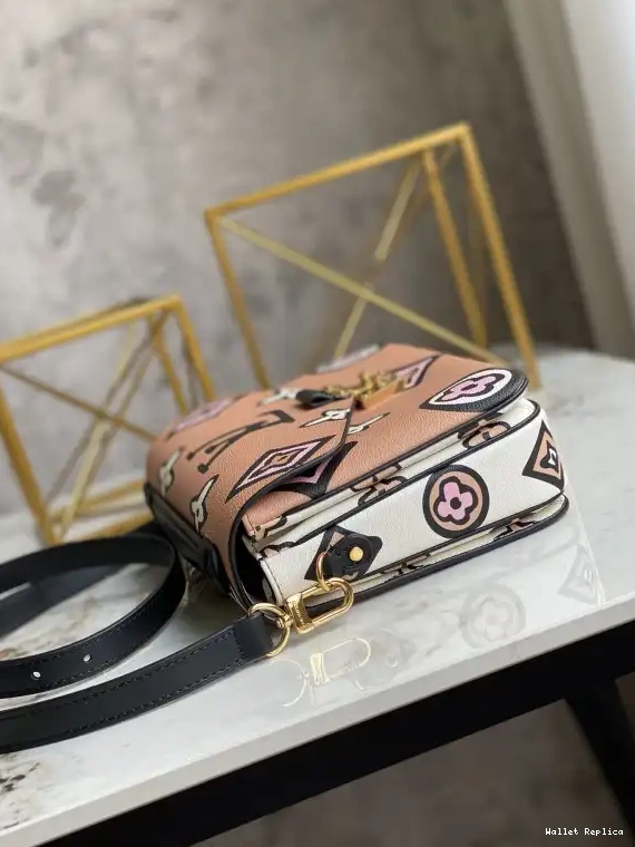 Affordable VUITTON LOUIS POCHETTE MÉTIS 0516